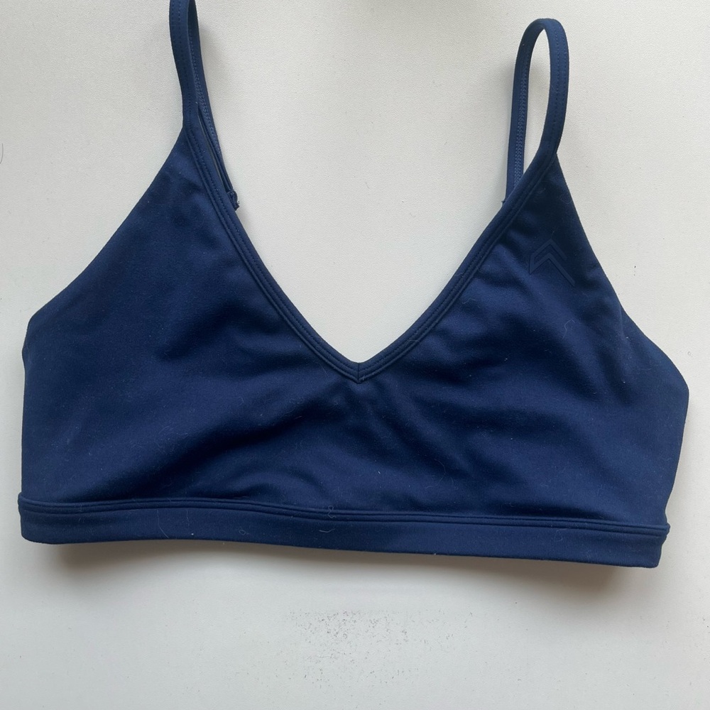 Oner Active Navy sports bra
